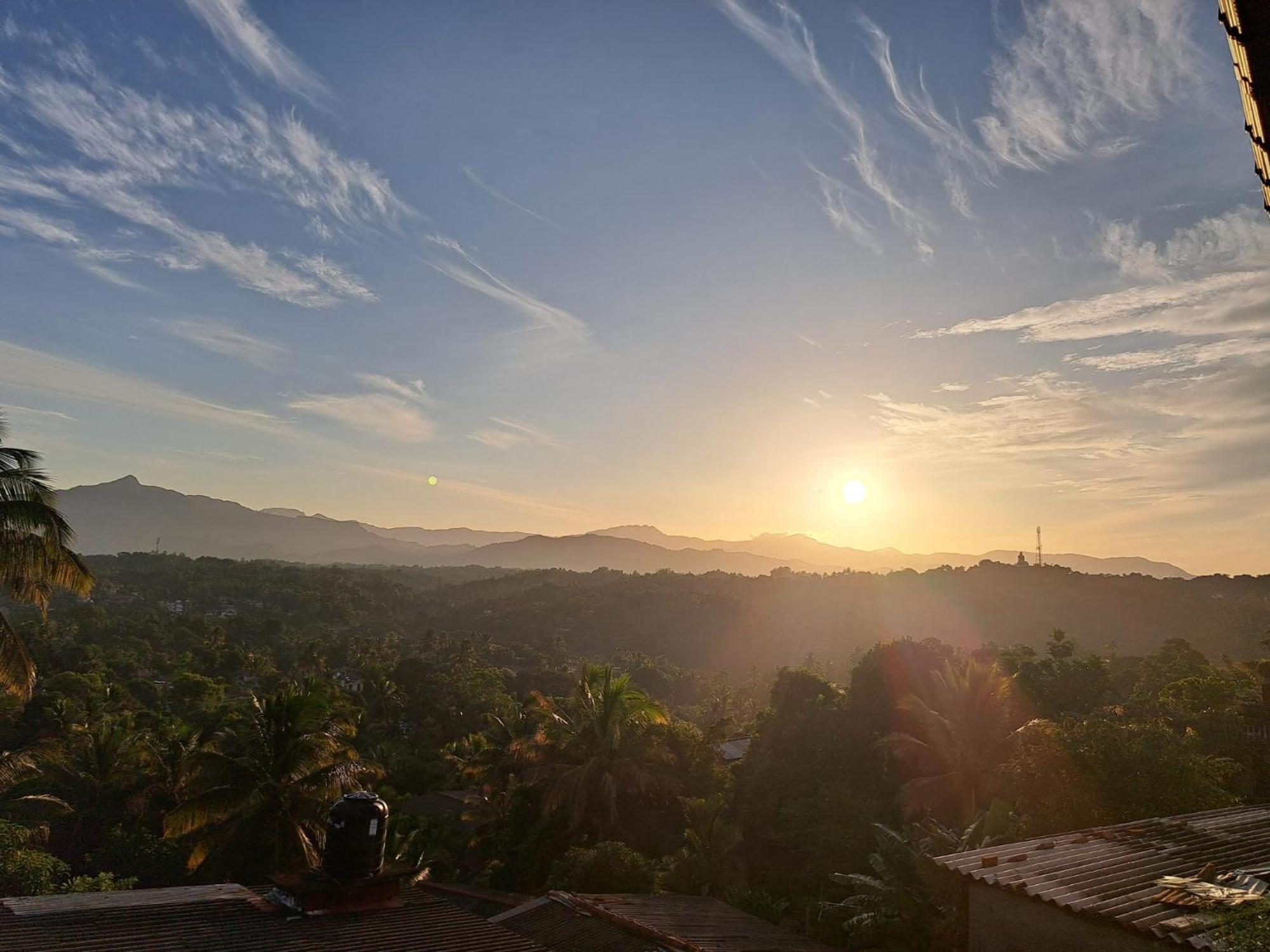 Dreamscape Home Stay Kandy Exterior photo